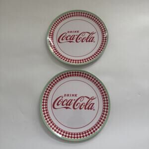 Lot of 2 Gibson Drink Coca-Cola Coke Melamine Dinner Plates Red White Green 10"